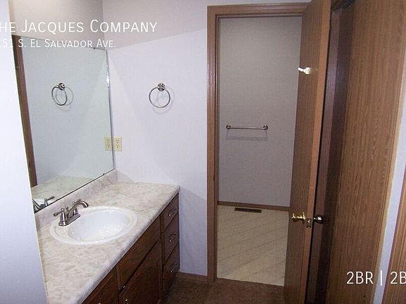 5th image of 4151 S El Salvador Ave
