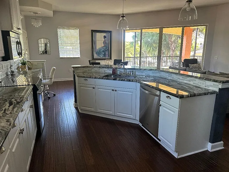 8500 Via Lungomare Cir #202 — Photo 12
