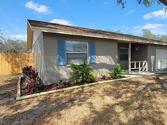 5th image of 524 Sunny Cir