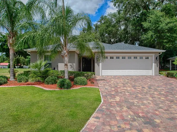10270 Julia Isles Ave, Oxford, FL 34484