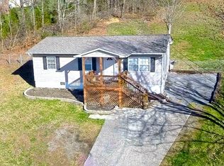 5628 W Luttrell Rd, Knoxville, TN 37918