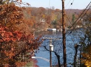 5 Sand Harbor Rd #1, Hopatcong, NJ 07843