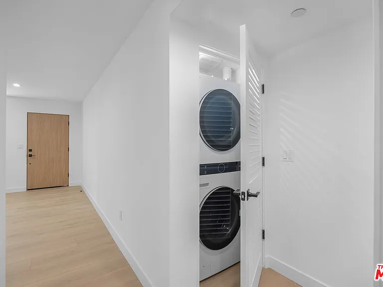 1332 Mohawk St #1/2 — Photo 16