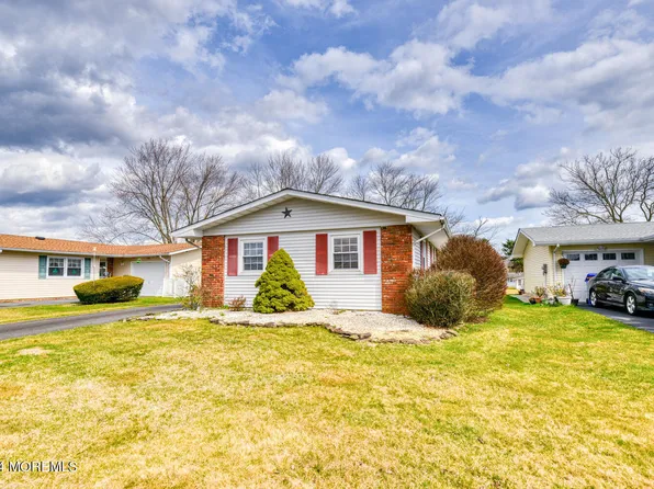 118 Whittier Road, Brick, NJ 08724
