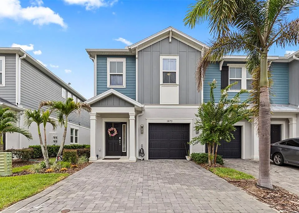 2872 Grand Kemerton Pl