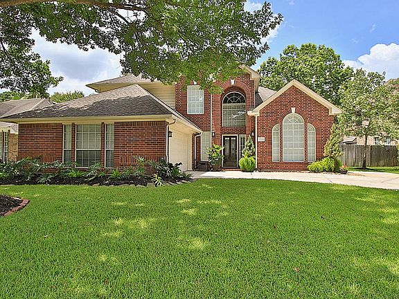 4th image of 7723 Cadenza Ct