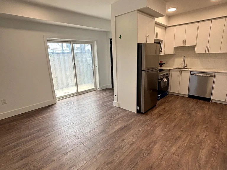 6638 McLeod Rd #120 — Photo 5