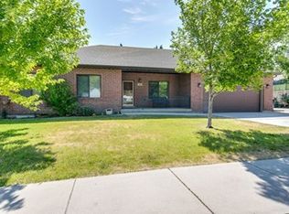 188 N 700th St E, Springville, UT 84663