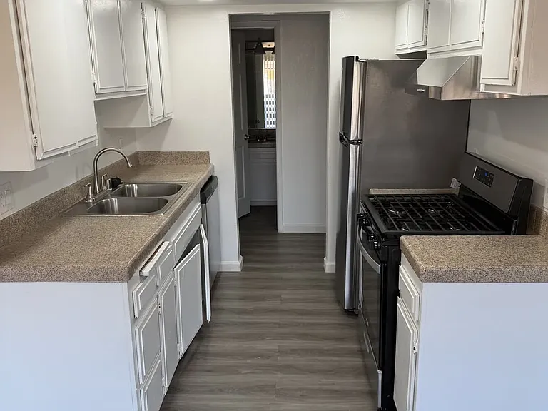 Oakbrook Apartments — Photo 91