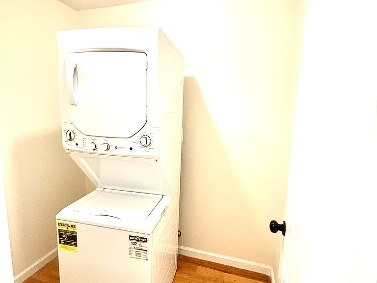 42 Hopper St #1 — Photo 13