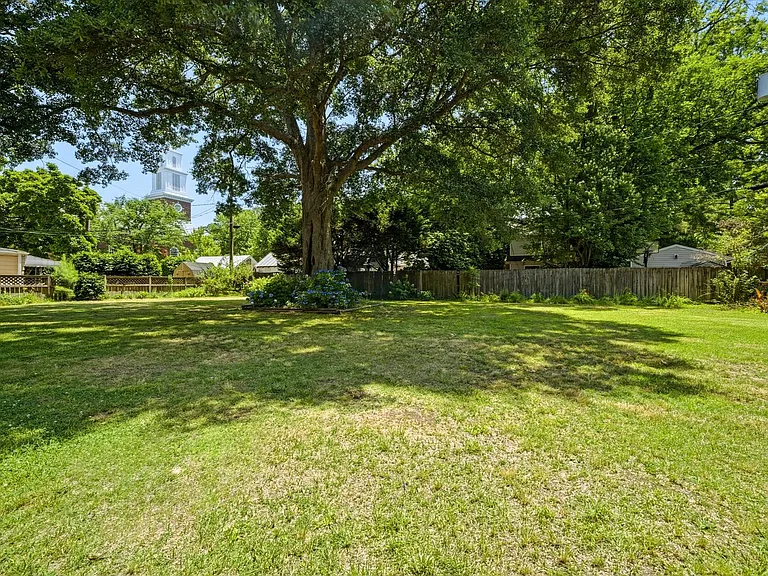9450 Selby Pl — Photo 35