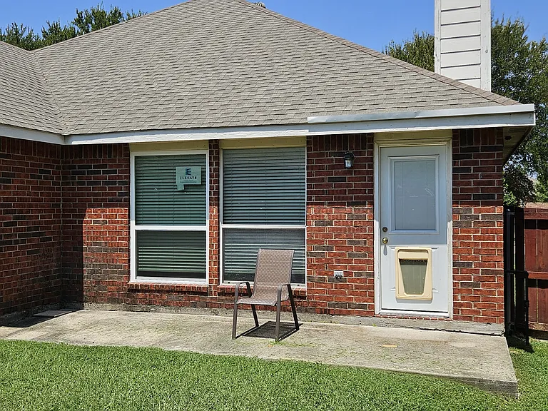 1503 Heather Brook Dr — Photo 15
