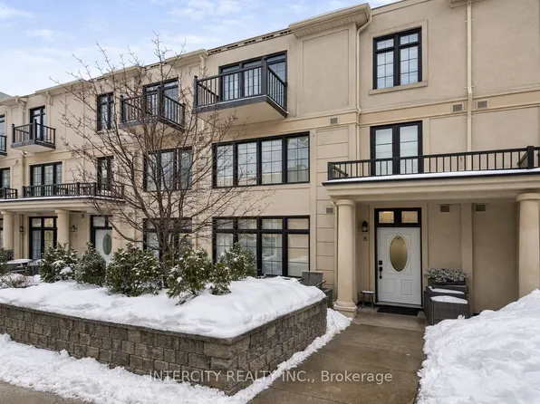 7 Brighton Pl Unit 8, Vaughan, ON L4J 0H1