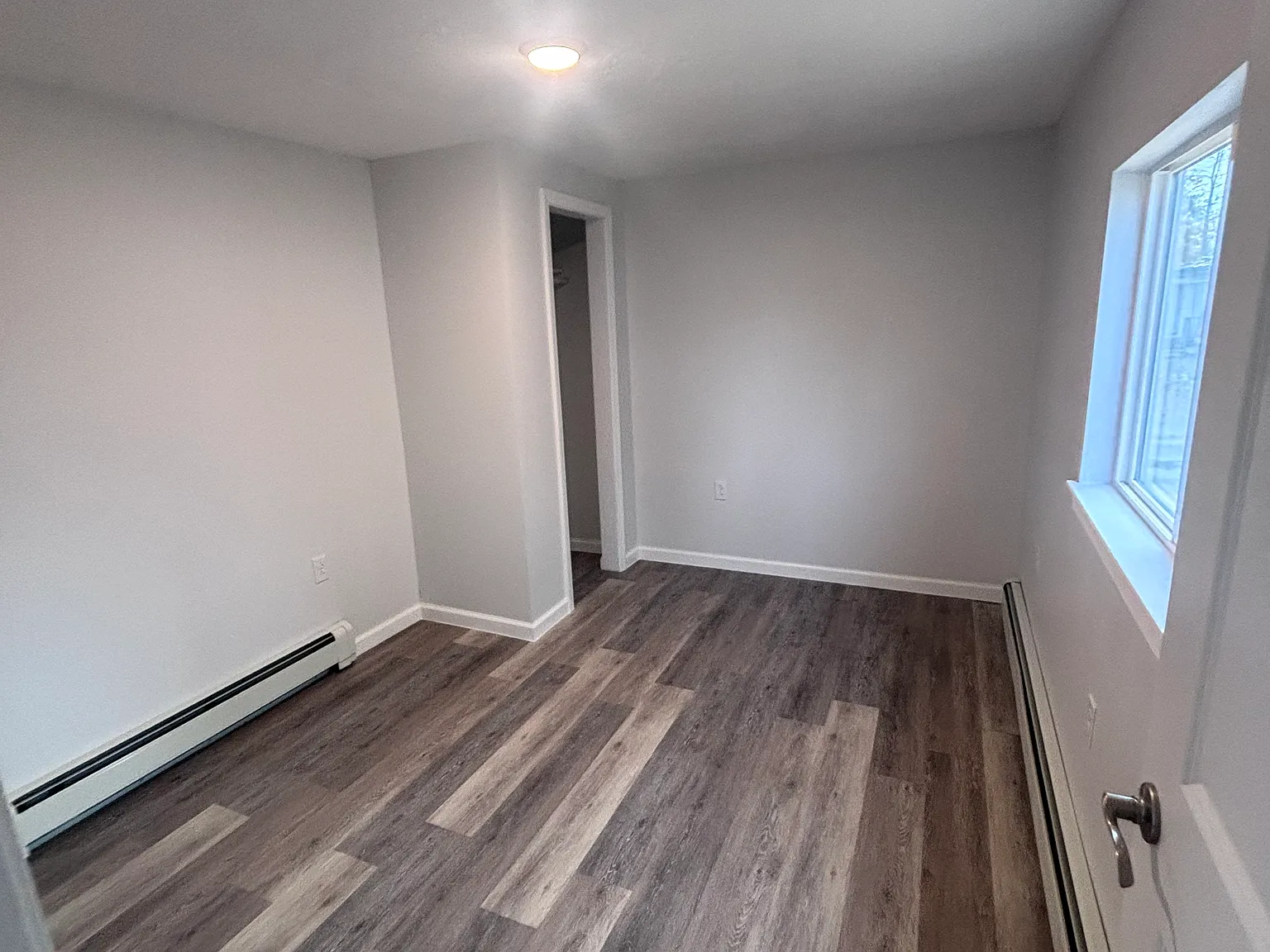 2 bed, 742 sqft, $1,400 — Photo 4