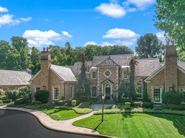 3601 Erskine Ct, South Bend, IN 46614