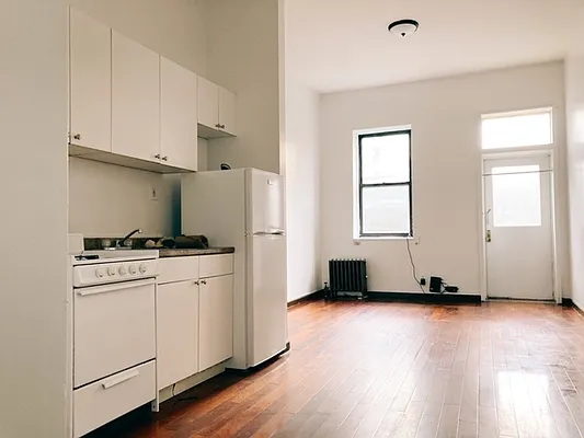 Rented by Taichi Fudosan | media 1