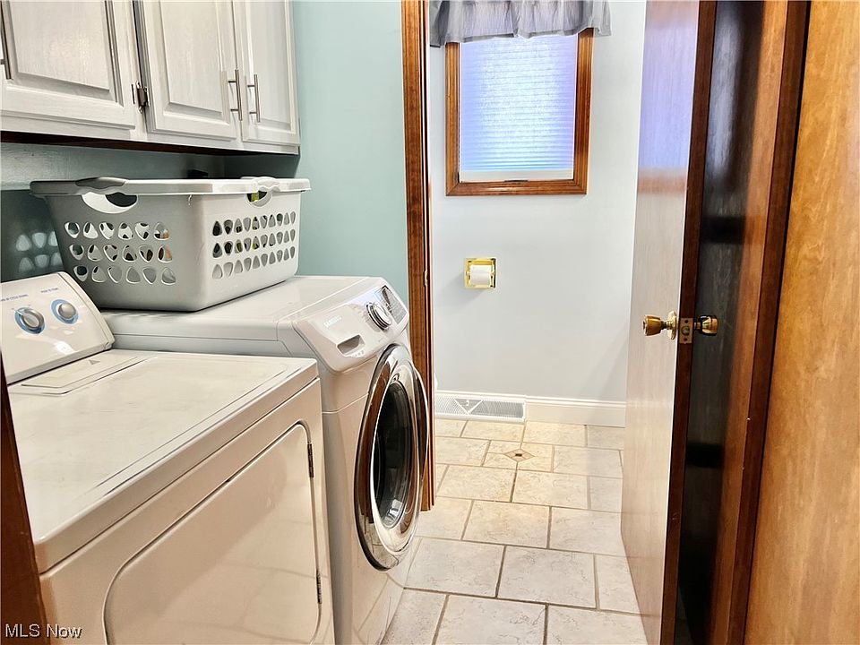 15312 Strader Rd, East Liverpool, OH 43920 MLS 4462965 Zillow