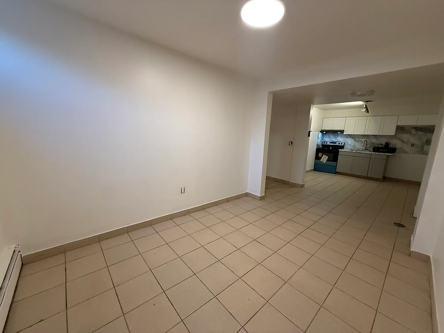 1 bed, 500 sqft, $1,700 — Photo 2