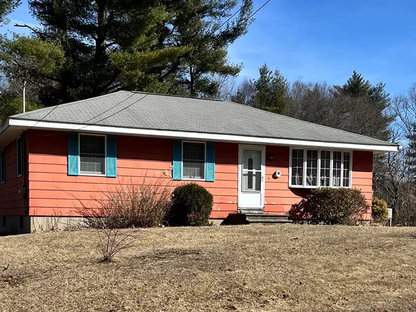 13 Riverview Dr, Southbridge, MA 01550