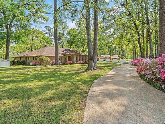 5th image of 18843 Falls Creek Dr