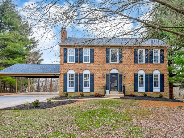 614 Falmouth Ct, Sykesville, MD 21784