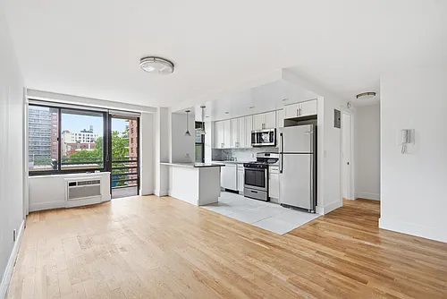 784 Columbus Ave #7M Photo 1