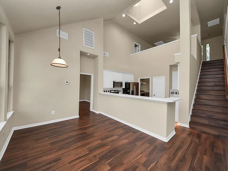 530 Majestic Ridge Dr — Photo 23