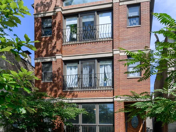 3041 N California Ave #1, Chicago, IL 60618