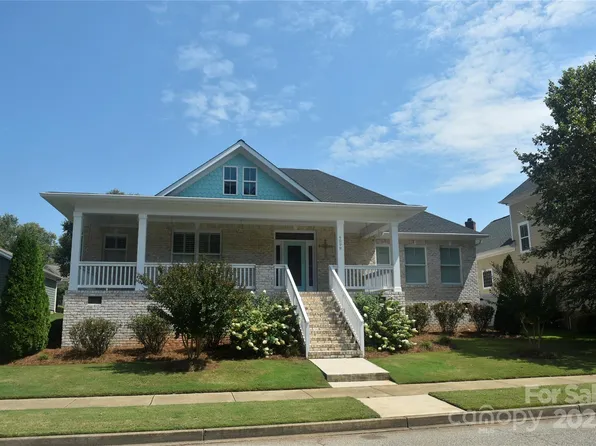 4098 Library Ln NW, Conover, NC 28613