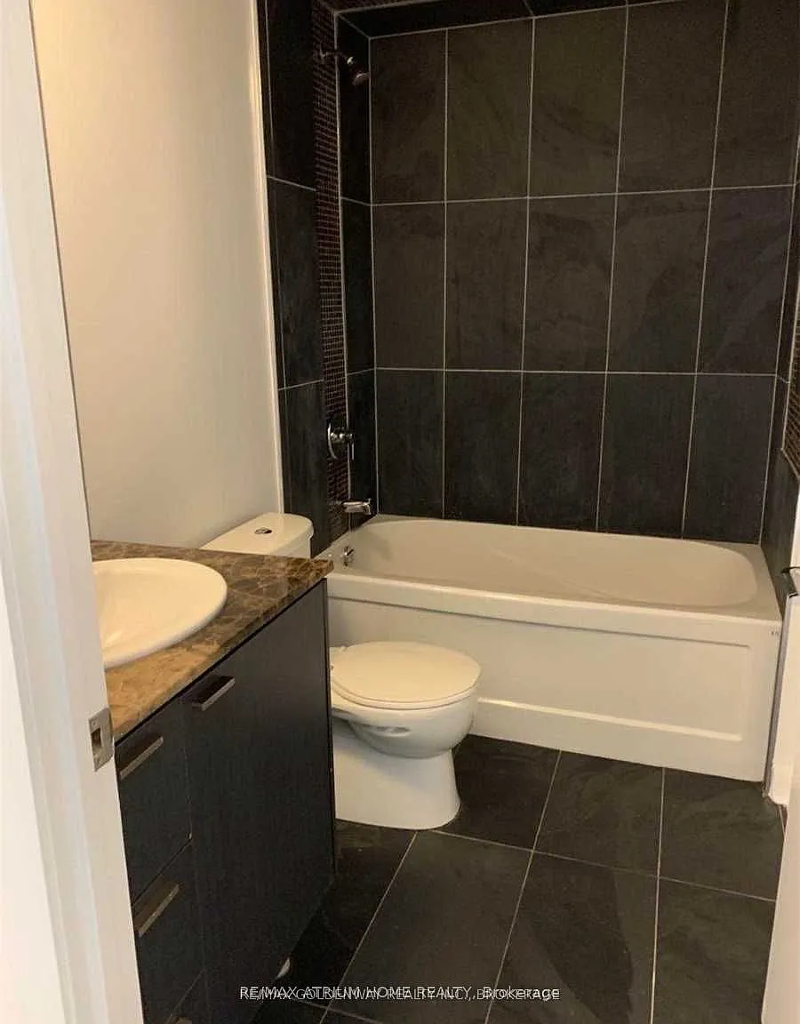 1 bed, $2,100 — Photo 4