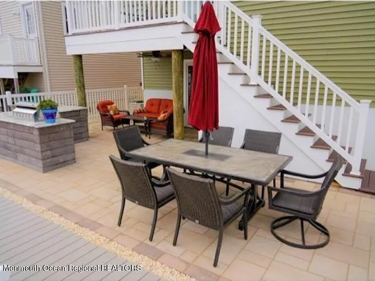411 Harding Ave — Photo 61