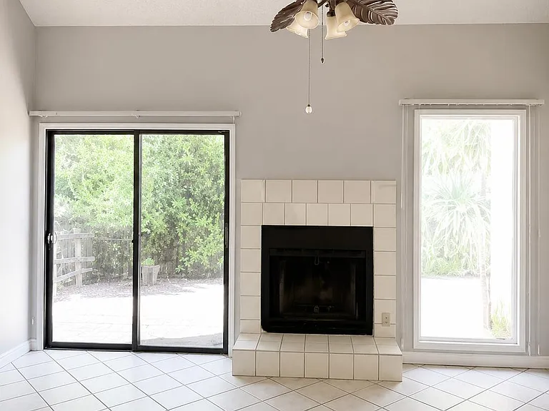 4108 Hanging Moss Ct — Photo 8