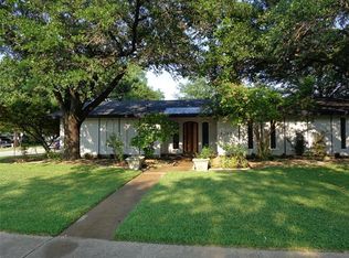 9038 Flicker Ln, Dallas, TX 75238