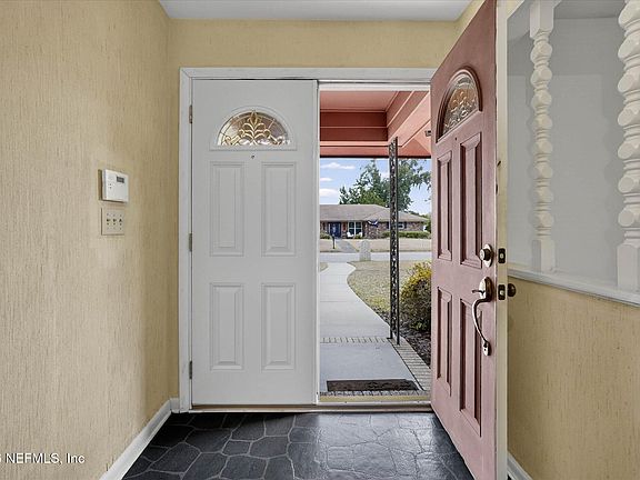 5th image of 4219 LA LOSA Drive