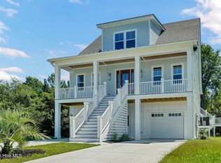 828 Lake Willow Way, Holly Ridge, NC 28445