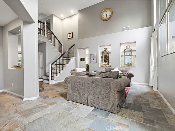 3rd image of 26004 Twain Pl