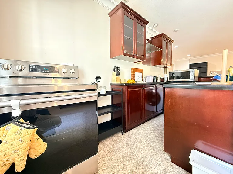 1899 W 47th Ave #BASEMENT — Photo 4