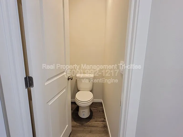 7752 Ranchland Ln — Photo 17