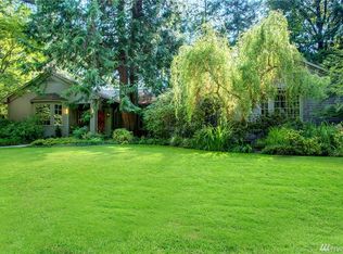 12 Evergreen Ln, Mercer Island, WA 98040