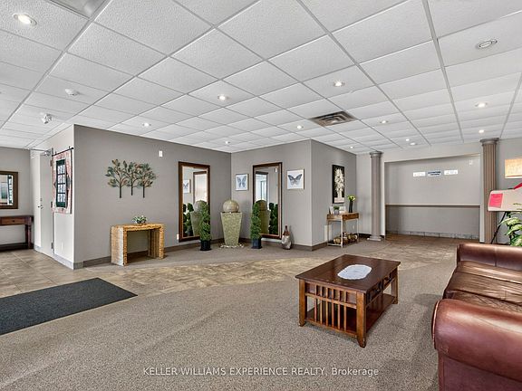 5th image of 486 Laclie St #111