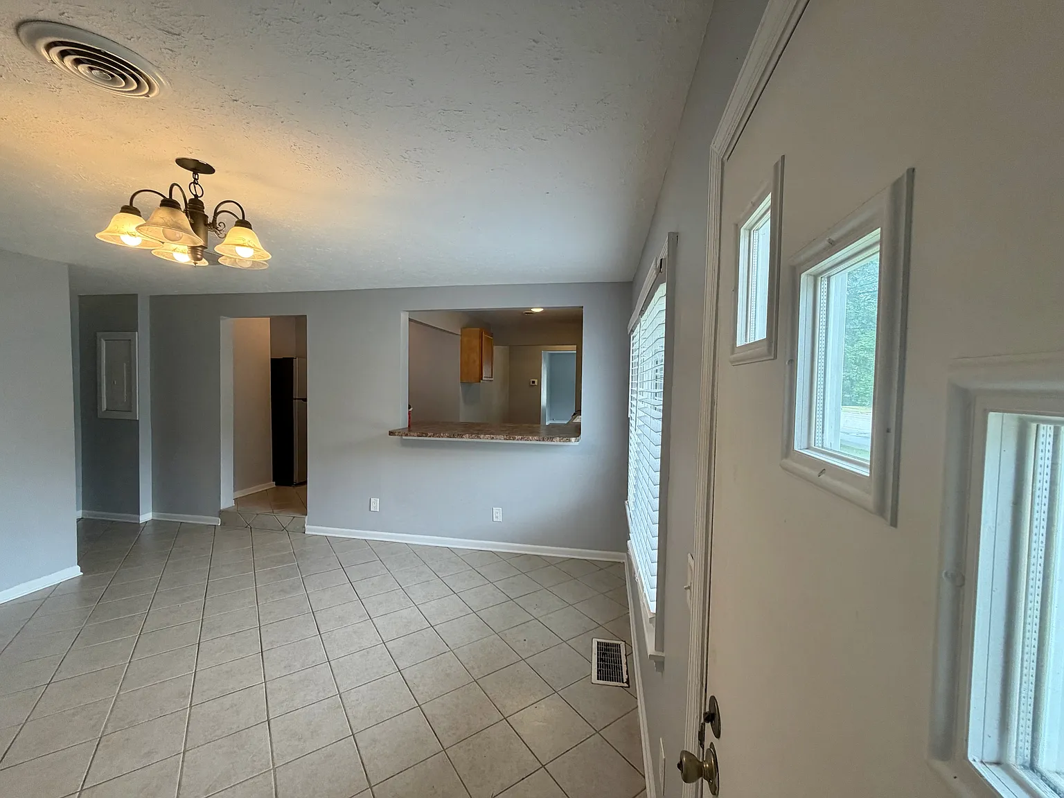 416 West Wenger Road - 1 — Photo 2