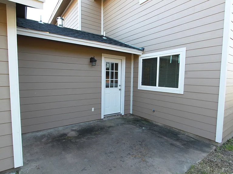 3904 Hudson Bend Rd #D — Photo 23
