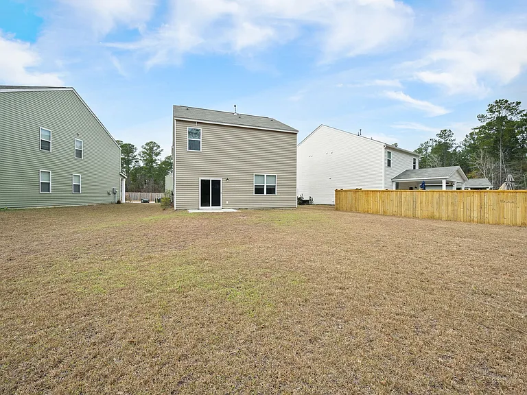 661 Silver Spruce St — Photo 32