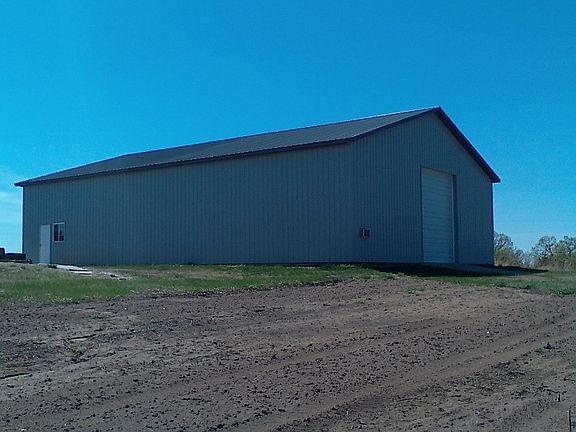 45x65  (2)14' door building