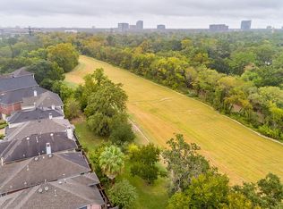 12862 Kingsbridge Ln, Houston, TX 77077