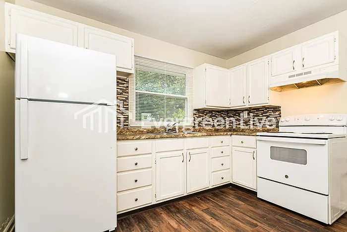 2611 Onaoto Ave — Photo 6