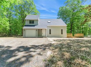 902 Old Waterbury Rd, Southbury, CT 06488