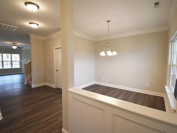 Entry with dining room