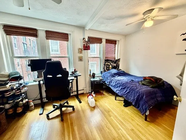 19 Margaret St #3 — Photo 11