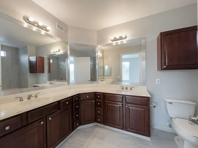 7575 Kirby Dr #2214 — Photo 18